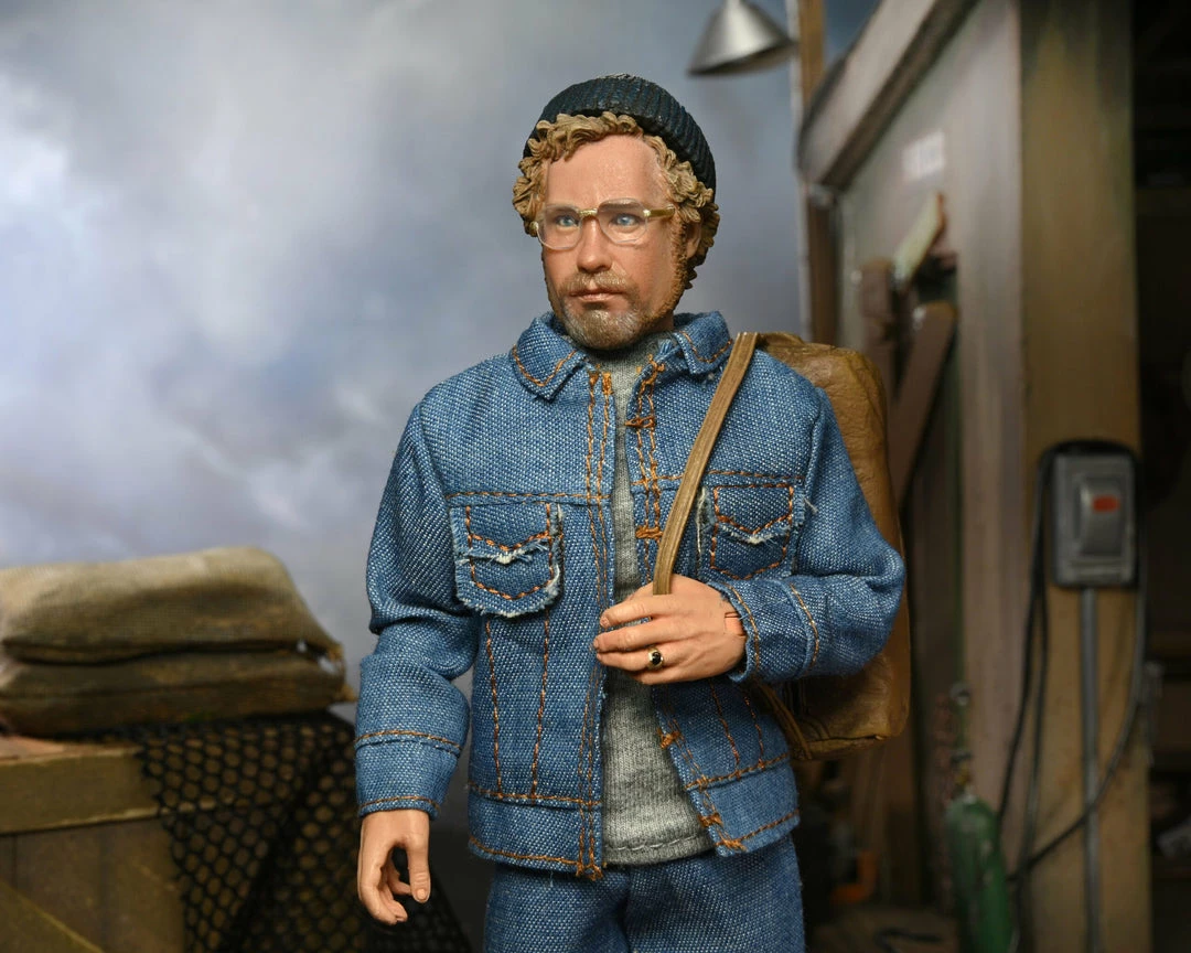 Jaws - Matt Hooper 8" Scale Clothed Action Figure –- NECA Collectibles 4 Jaws - Matt Hooper 8" Scale Clothed Action Figure –- NECA Collectibles