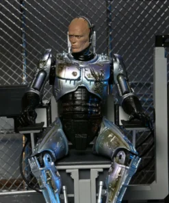 Letter U Costumes Ultimate Battle Damaged RoboCop With Chair - 7